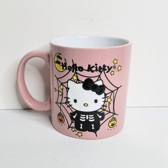 HELLO KITTY HALLOWEEN キティちゃん PINK Ceramic Mug By Sanrio Spider Web Design - NEW - Picture 2 of 7